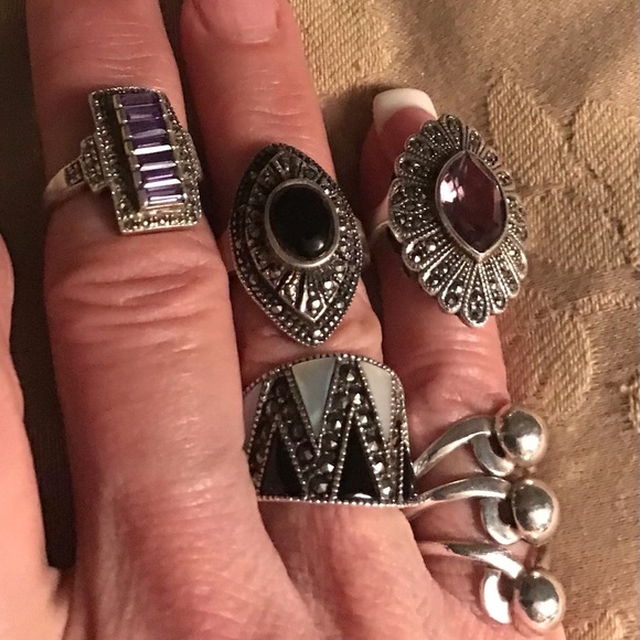 Art Deco Sterling Silver Amethyst & Marcasite Ring - Picture 6 of 6